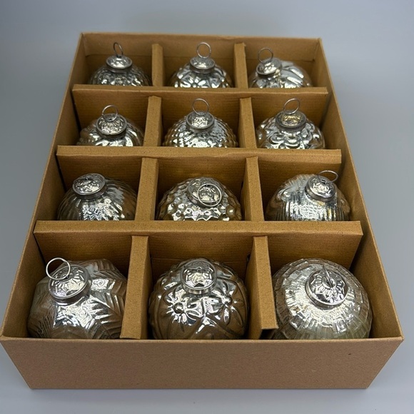 Tinsel and Fir Christmas Ornaments - Picture 1 of 5